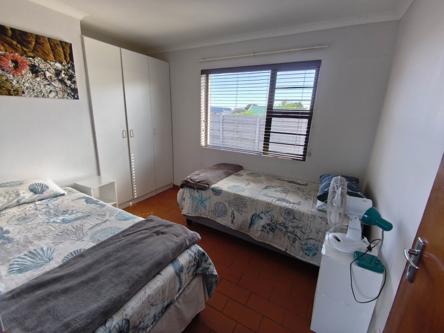 2 Bedroom Property for Sale in De Kelders Western Cape